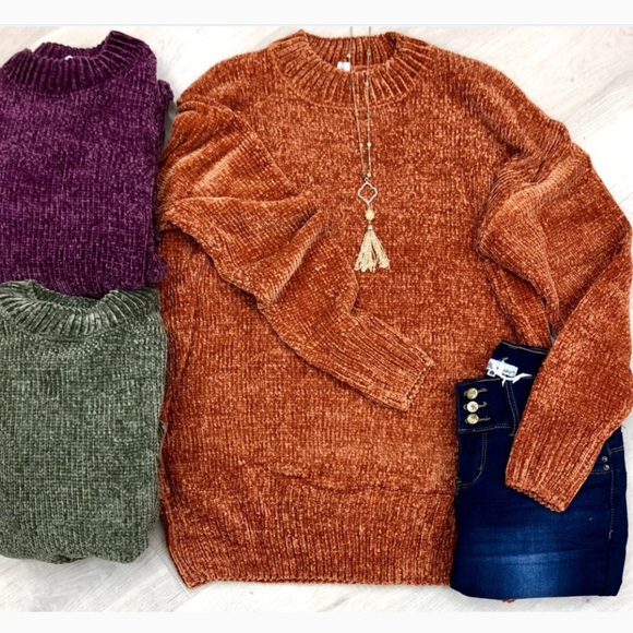 NATALIE- OversizedBoyfriend Sweater - Picture 2 of 7